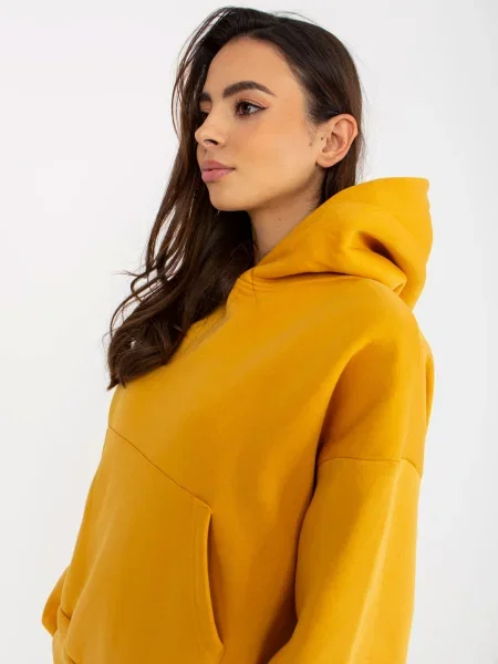 Trenirka Fashionhunters rumena