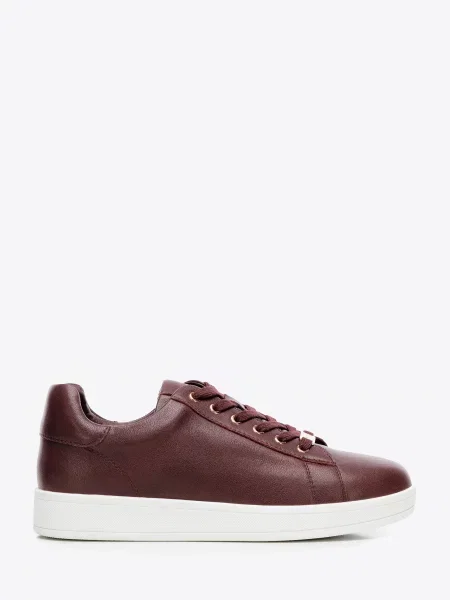 Sneakersy skórzane na platformie bordowe
