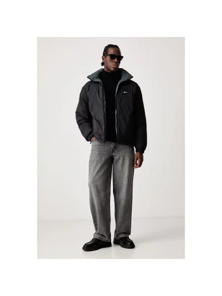 Sweter z golfem Karl Lagerfeld do golfa czarny