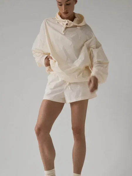 Шорти MUUV. MONOA