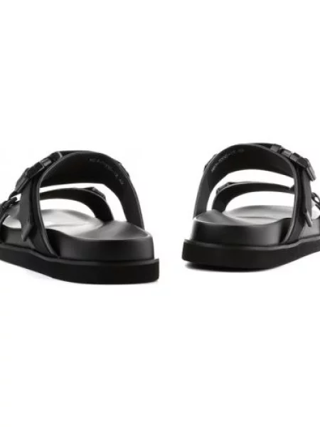 Шлепанцы Leberdes черные