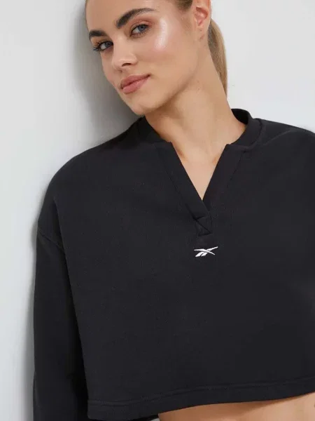 Классический свитер Reebok Classic черный
