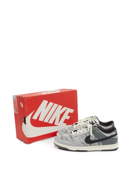 Sneakerși Nike Dunk gri