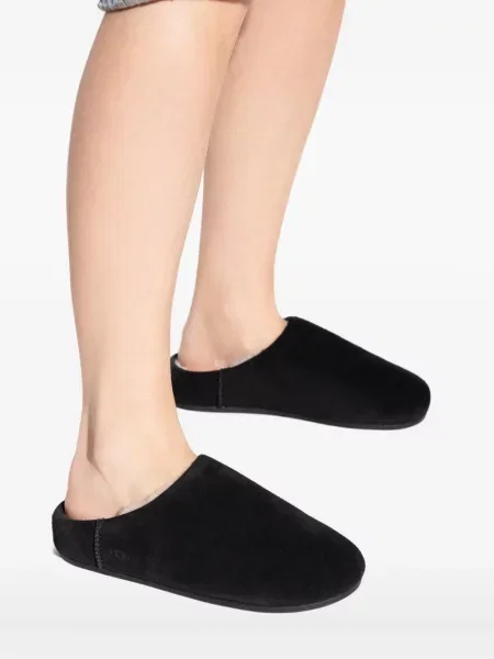 Papuci de casă Ugg din piele de căprioară negru