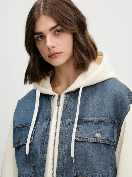 Однотонный свитер Desigual с капюшоном бежевый