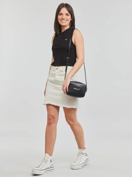 Ujjatlan cropped denim ruha Tommy Jeans fekete