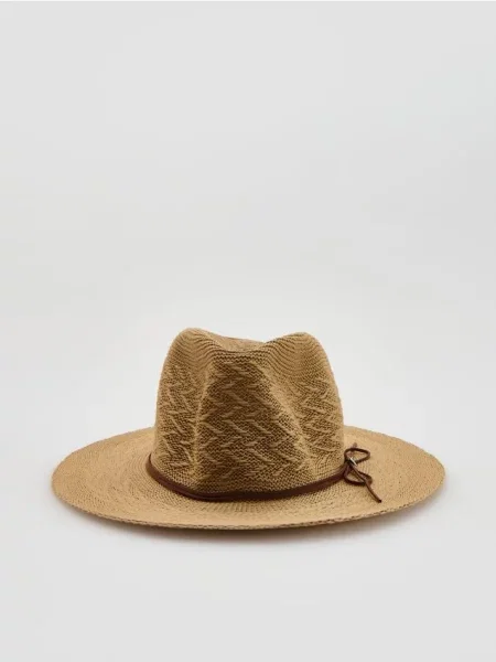 Reserved Плетений капелюх пшеничний 