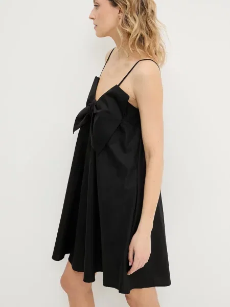 Haljina Answear Lab mini širi se prema dolje crna