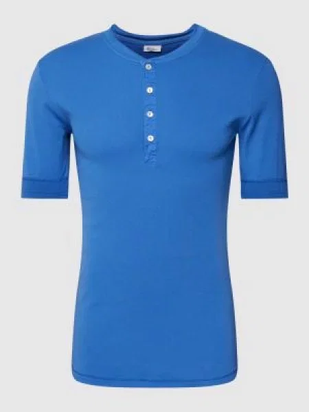 T-shirt z krótką listwą guzikową model ‘Karl’ Schiesser
