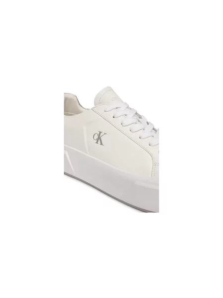 Tenisice Calvin Klein Jeans s vezicama s čipkom bijela