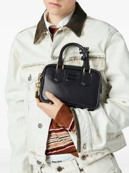 Geanta de piele Miu Miu din piele negru