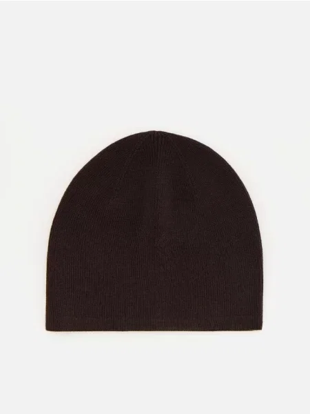 Reserved Căciulă Beanie maro-închis maro