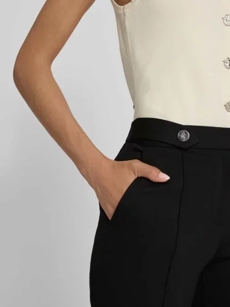 Spodnie materiałowe ze szwami podłużnymi model ‘DREWIN’ Lauren Ralph Lauren czarne