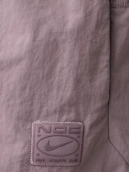 Спортивные шорты Nike