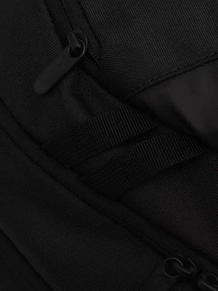 Under Armour hátizsák fekete