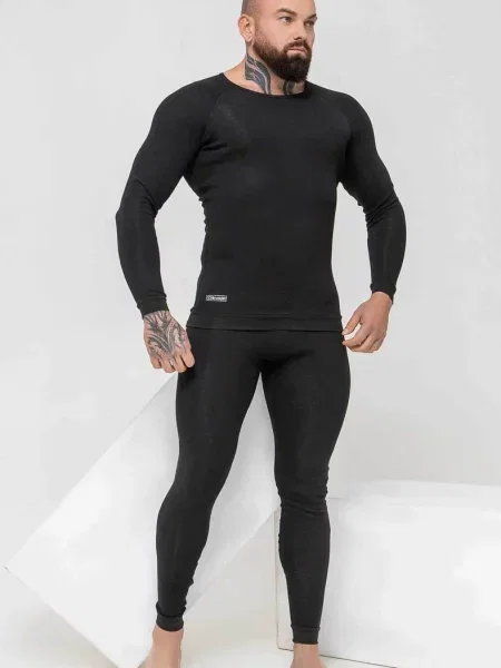 Однотонна термобілизна Totalfit чорна