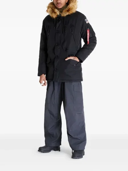 Geacă Alpha Industries cu glugă negru