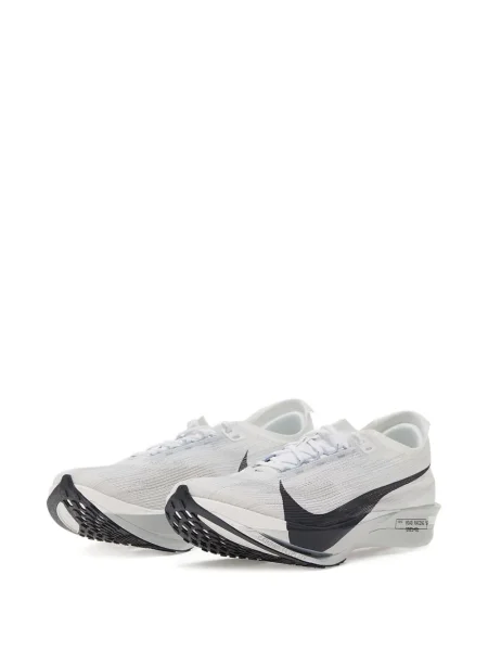 Dlouhé plisované tričko Nike s potiskem černé