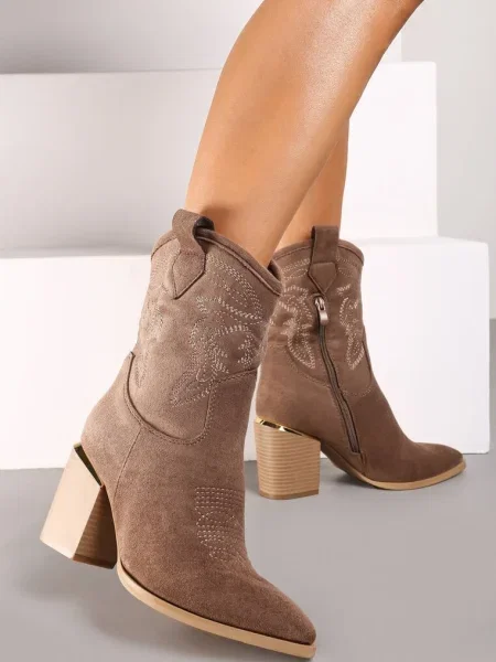 Botine Inny bej