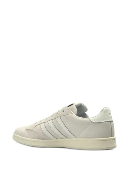 Hanorac Adidas cu broderie retro alb