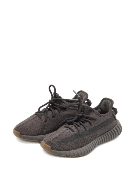 Маратонки Adidas Yeezy с връзки с дантела сиво
