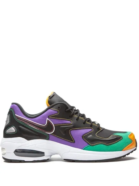 Vėjastriukė Nike juoda