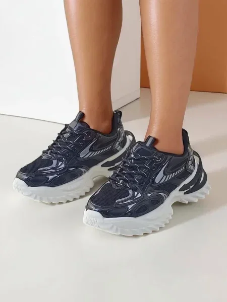 Sneakerși Resti negru