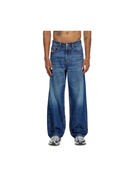 Jeansy Diesel niebieskie