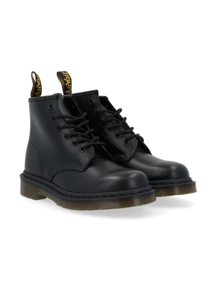 Botki Dr. Martens sznurowane skórzane czarne