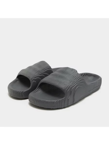 Pantofle adidas šedá