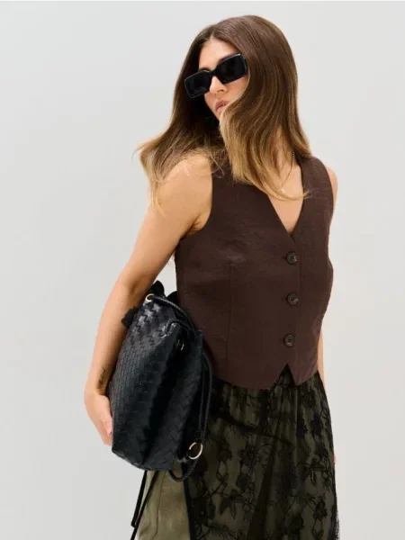 Класичний жилет під костюм темно коричневий