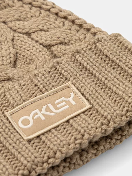 Шапка Oakley зеленая