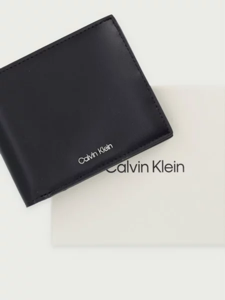 Calvin Klein Pénztárca Raised Billfold fekete