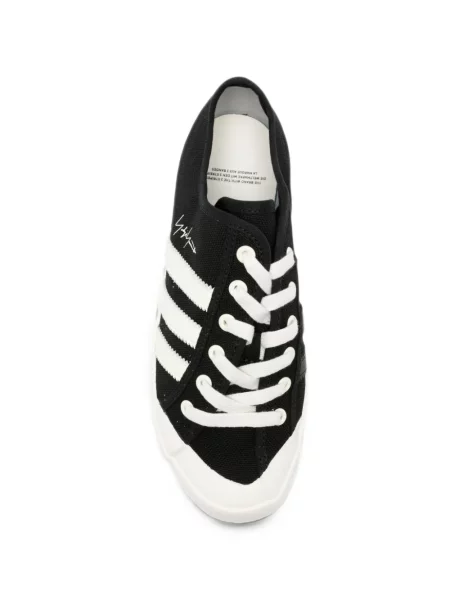 Маратонки Y-3 черно