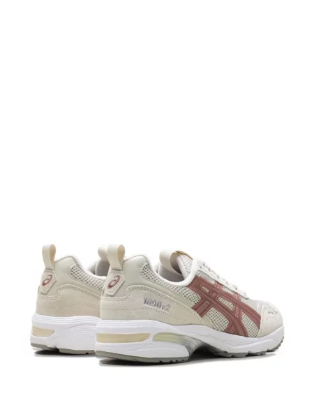 Sneakerși Asics