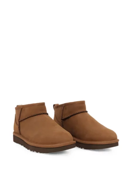 Nubuk klasszikus bakancs Ugg barna