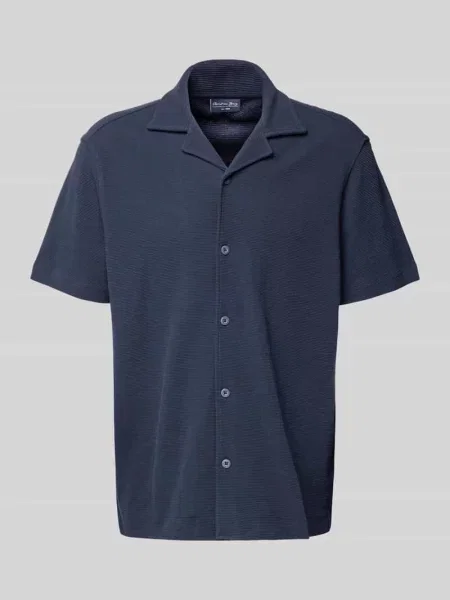Koszula casualowa o kroju regular fit z kołnierzem z połami Christian Berg Men granatowa