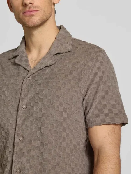Koszula casual z kołnierzem rewersowym krój regular fit Lindbergh