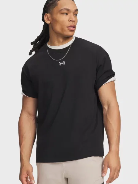 Футболка Under Armour з лого чорна