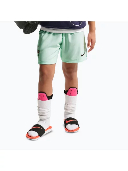 Gyerek futball rövidnadrág Nike FFF Stadium Away igloo/monarch/monarch. Méret: XL zöld