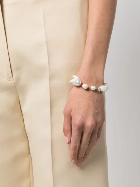 Pakabukas Jil Sander su perlais auksinė