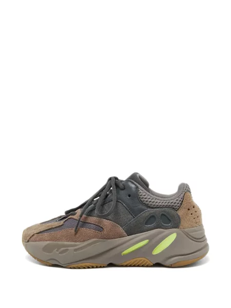 Sneakerși Adidas Yeezy