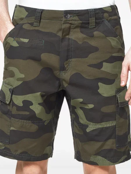Pantaloni scurți cargo Oakley cu imagine cu model camuflaj verde