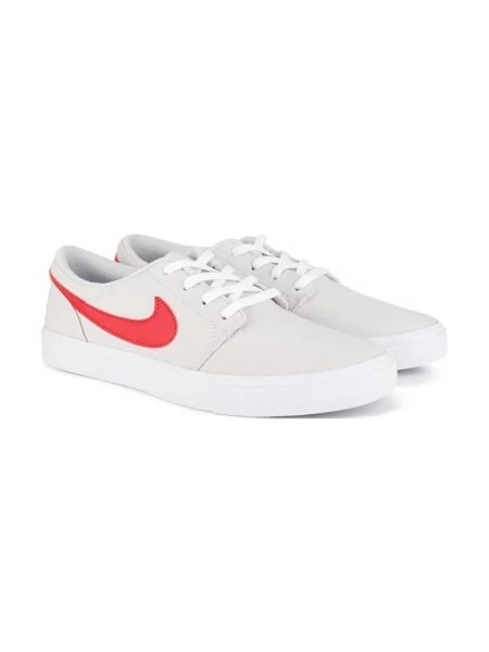 Pantofi Nike roșu