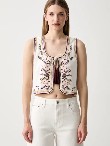 Pedro del Hierro vestă pentru femei din alb