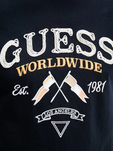 Футболка Guess