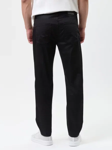 Брюки Armani Exchange черные