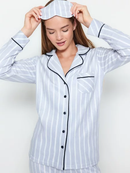 Pijamale Trendyol din fleece cu dungi alb