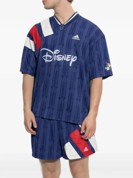 Scurt pantaloni scurți Adidas cu aplicații gri