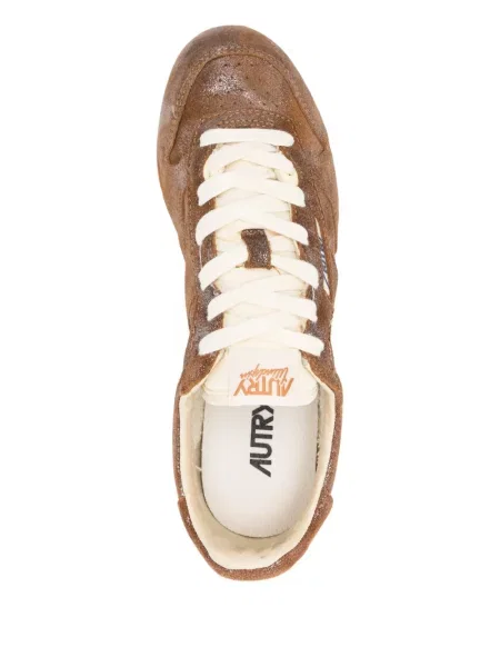 Sneakerși Autry din piele de căprioară maro